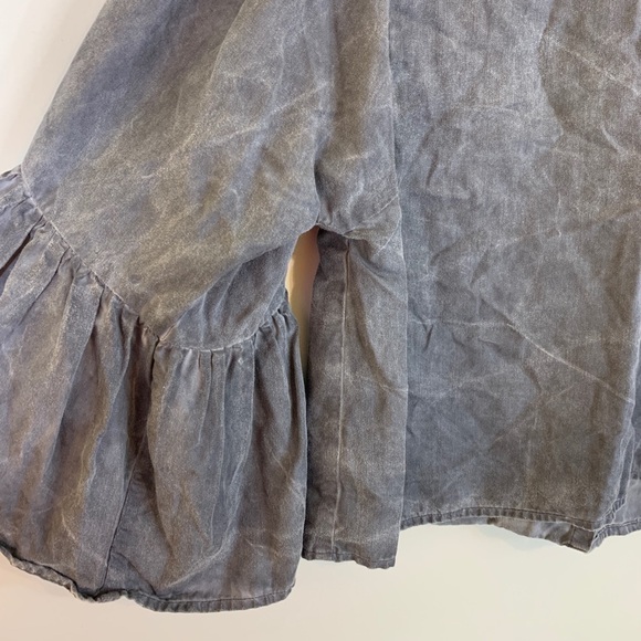 Hollister Open Back Bell Sleeve Stonewash Crop Top XS - Picture 11 of 12